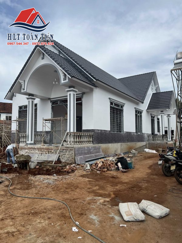 Công Ty TNHH – TM – DV – HLT Toàn Tiến